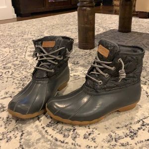 Sperry boots size 7